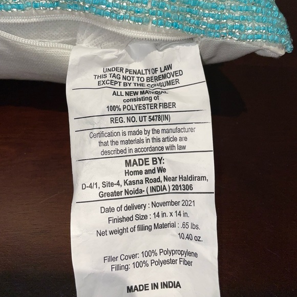 Blue beaded bunny Easter pillow - Picture 6 of 7